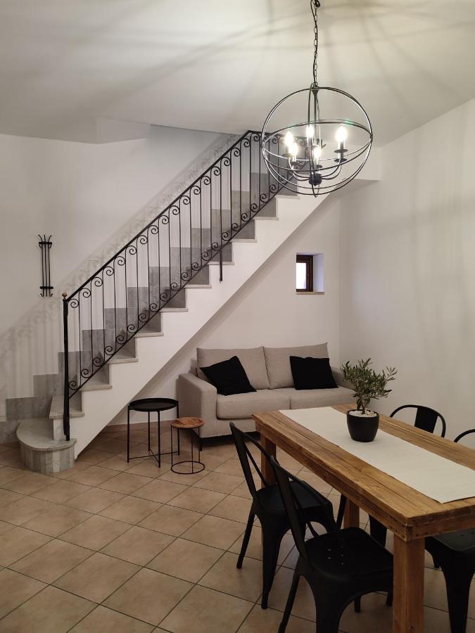 Ferienwohnung L'Oliva Contesa - La Nera Geata Exterior foto