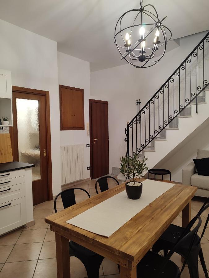 Ferienwohnung L'Oliva Contesa - La Nera Geata Exterior foto